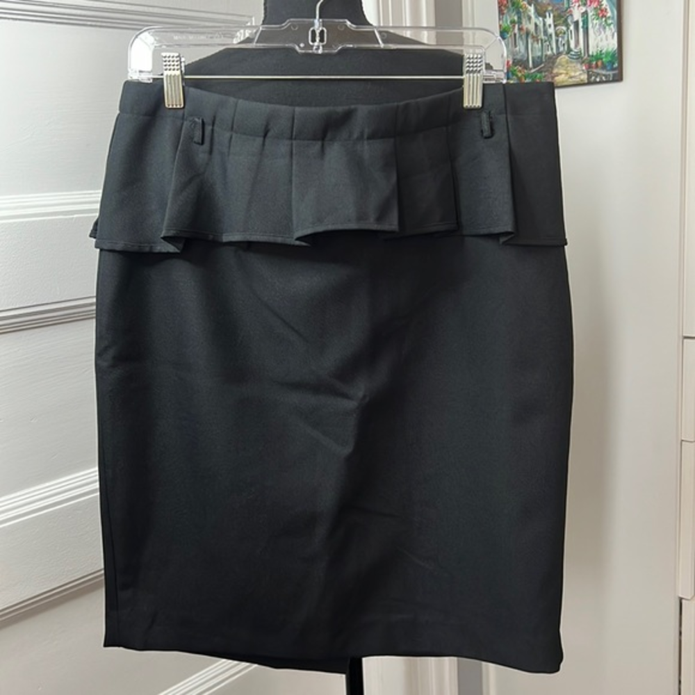 THE LIMITED WOMENS BLACK SKIRT SIZE 12